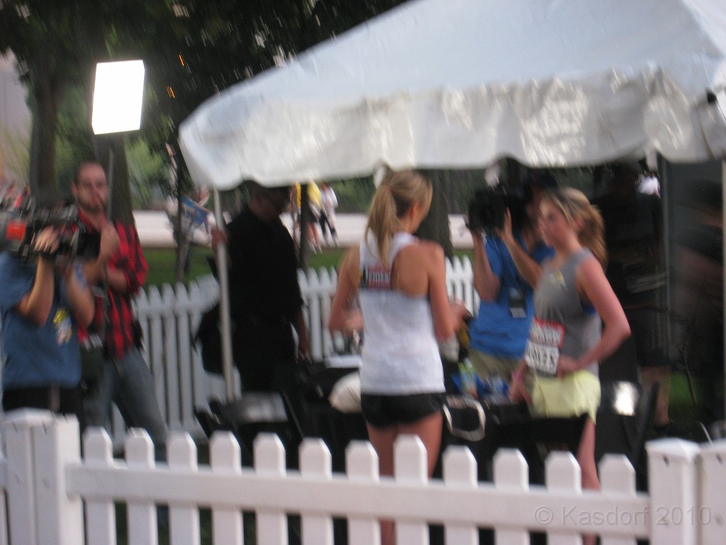 Chicago Rock N Roll 2010 0240.jpg - The Chicago Rock 'N Roll Half Marathon was held on August 1, 2010. A beautiful day, but hot, and a lousy race.